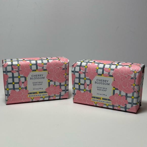 Beekman 1802 New Sealed Two Cherry Blossom Goat Milk Palm-Sized Bar Soap 3.5 oz - Picture 6 of 6